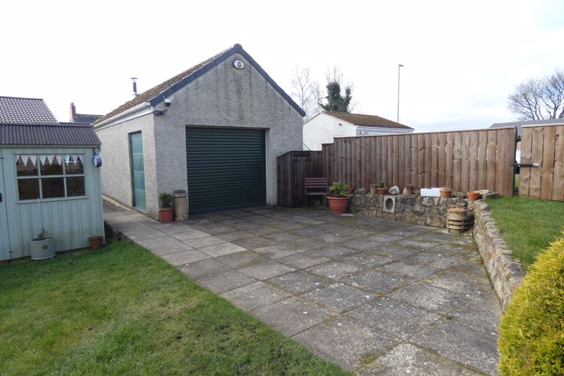 Detached Workshop/Patio area- click for photo gallery